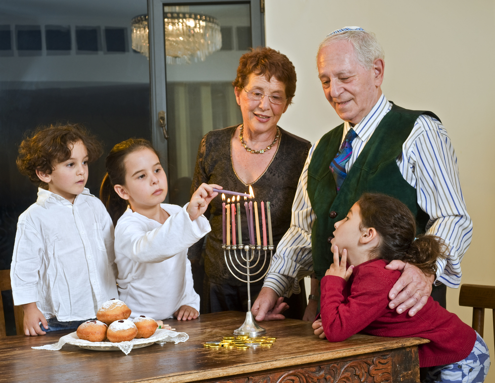 A Family Photobook of Hanukkah Traditions Mimeo Photos