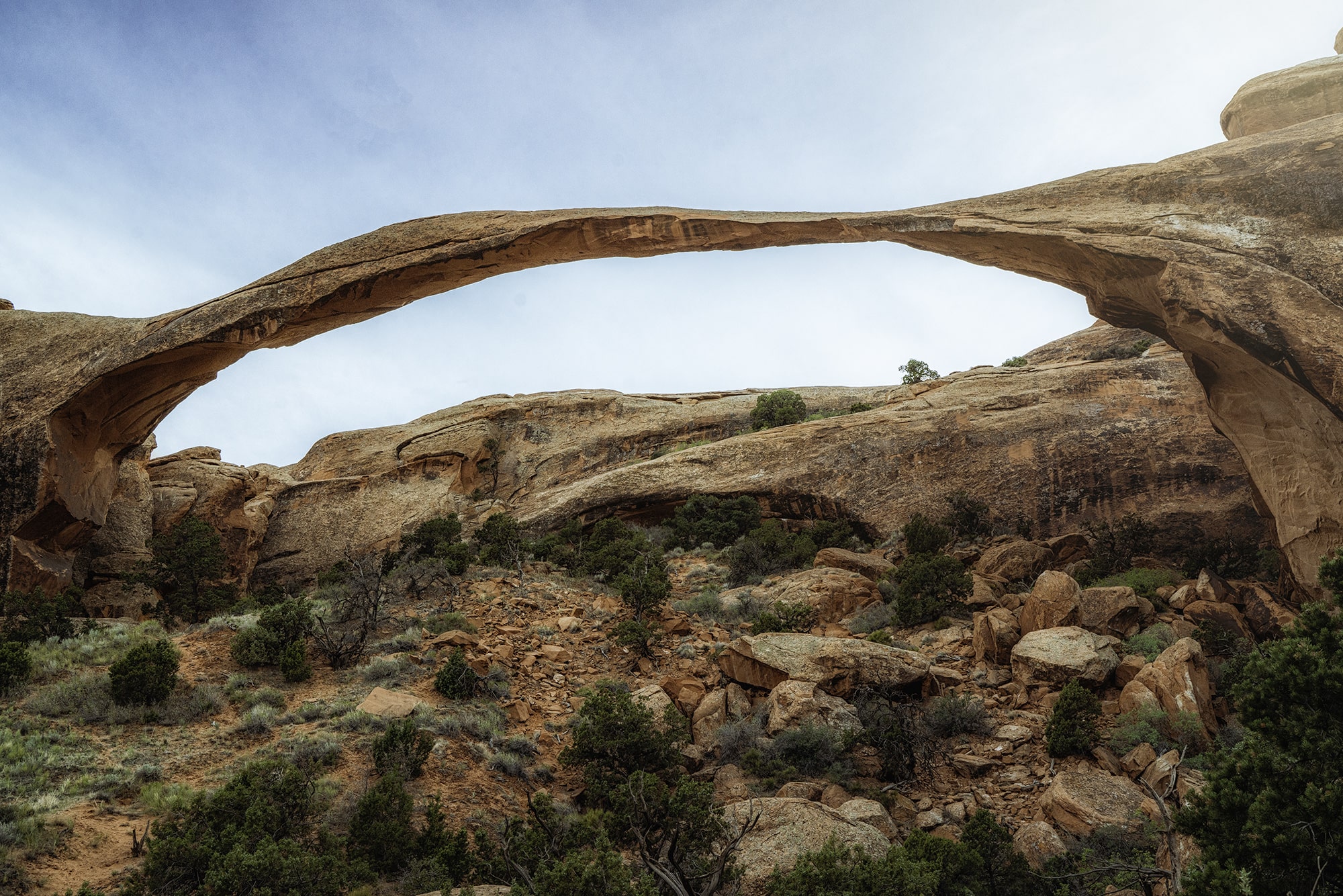Full rock arch in the desert