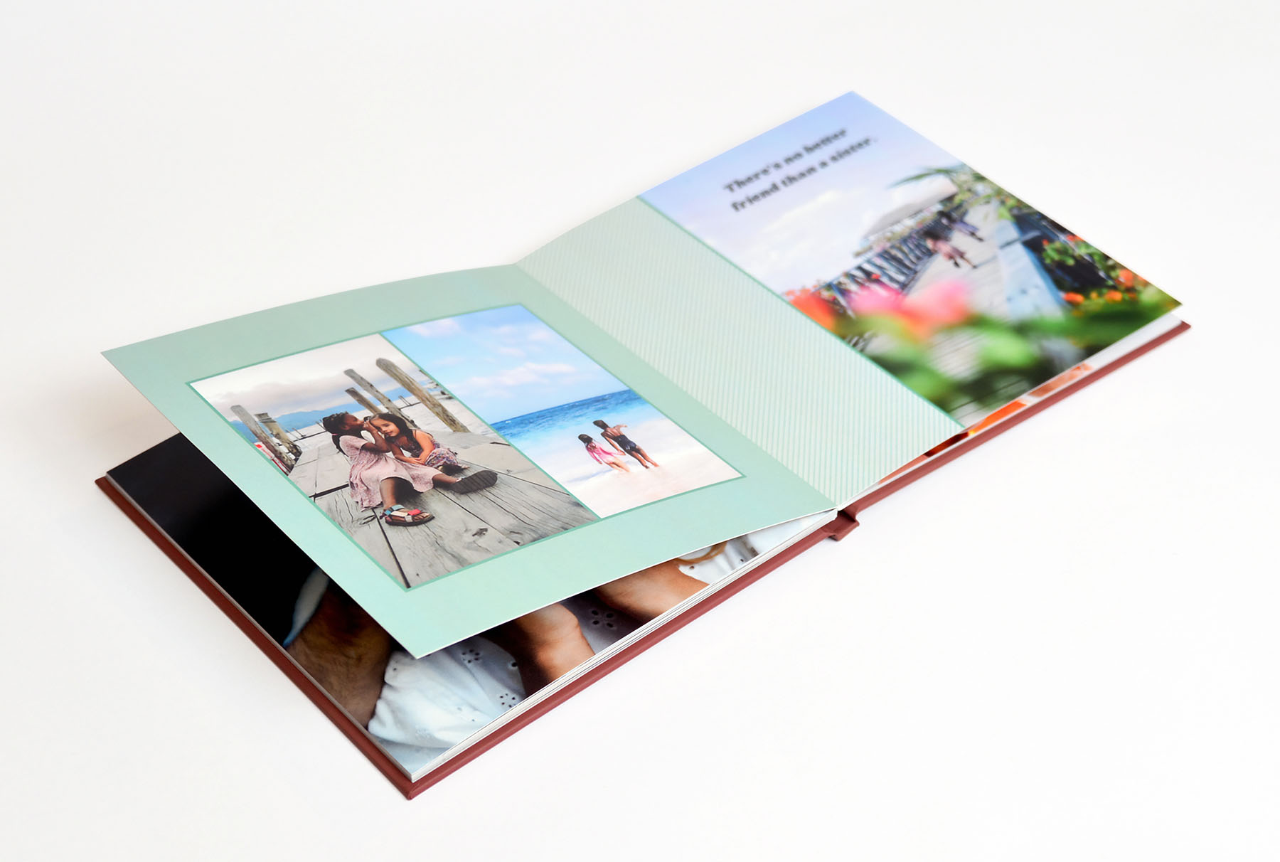 Layflat photo book with premium paper.